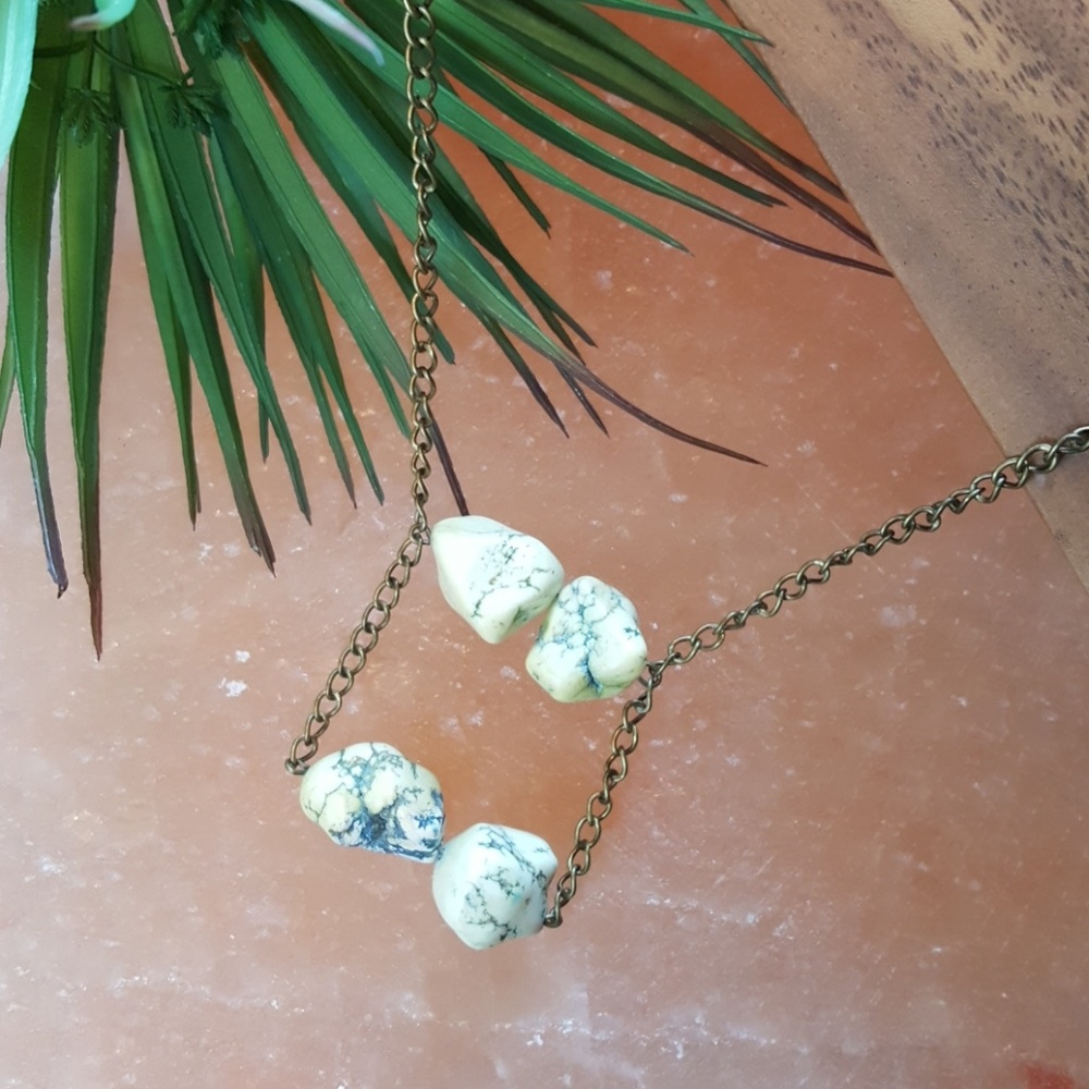 Natural stone rock unique ladder necklace
